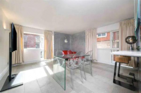 2 bed luxury flat in Covent Garden